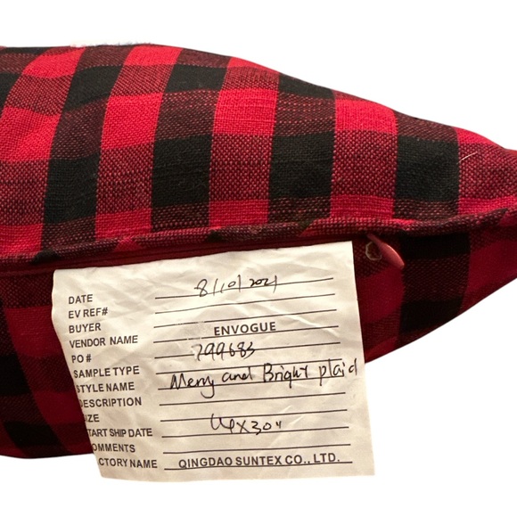 NWT Warm Wishes Snowman Holiday Winter
Decorative Throw Pillow. - Picture 5 of 6